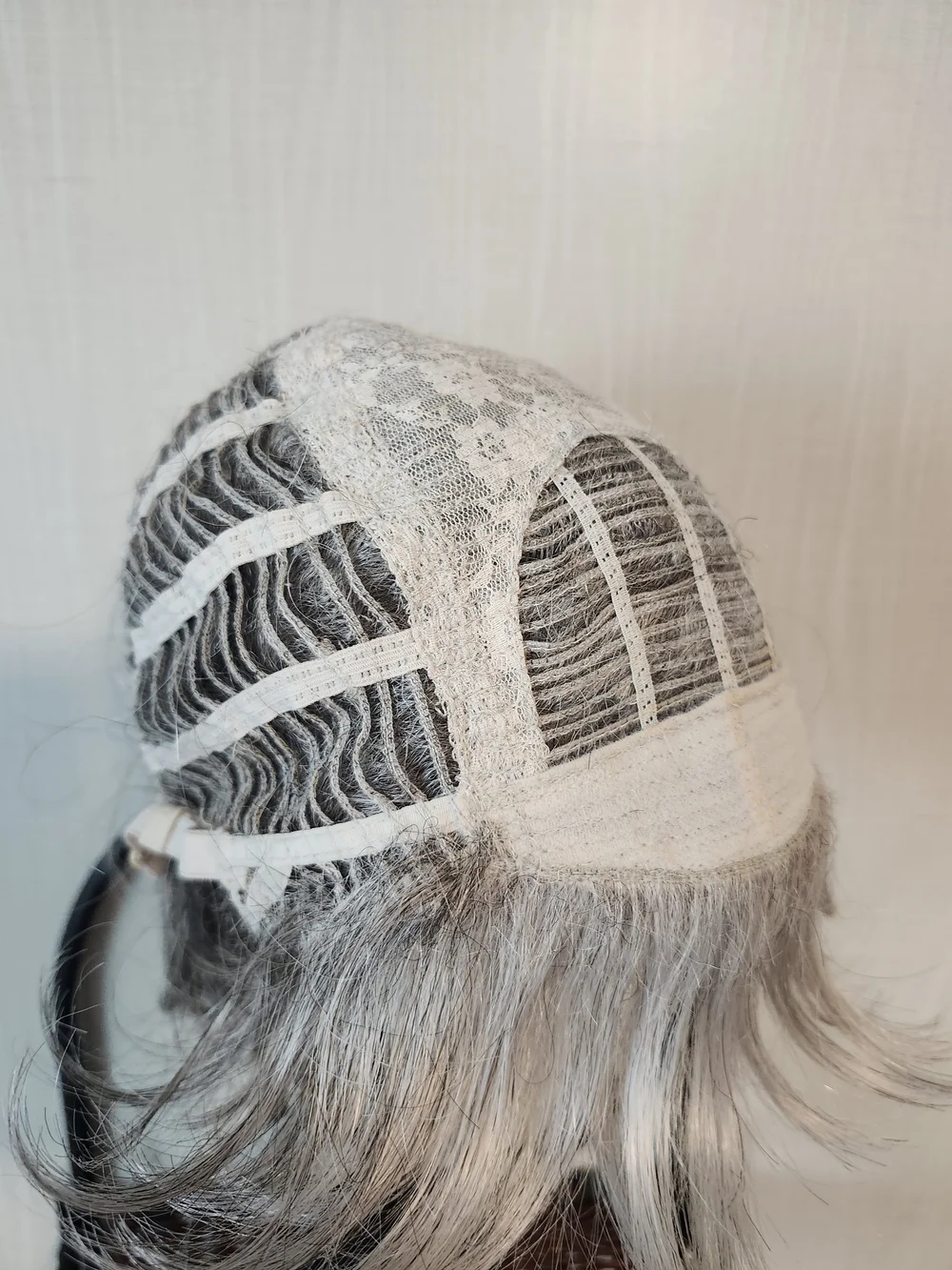 Godiva's Secret Wig - Sunset In Silver Stone